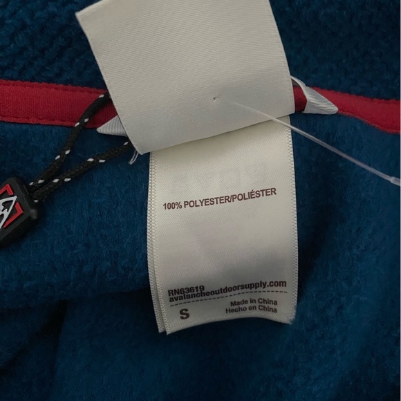 Avalanche Blue 1/4 Zip Textured Fleece Sweatshirt NWT Size S - Picture 8 of 9